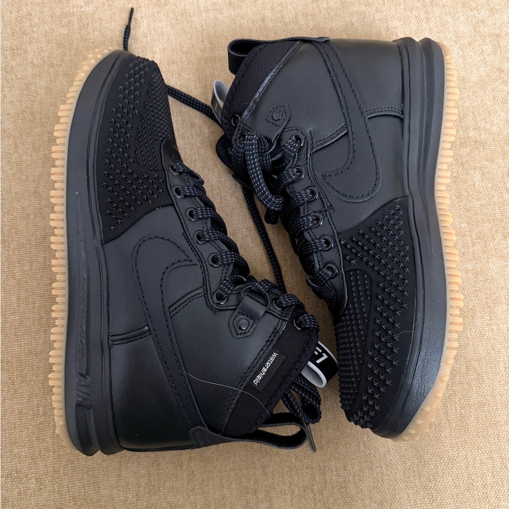 Nike Lunar Force 1 Black High-Top Men's Sneakers Women’s size 9 BRAND NEW!